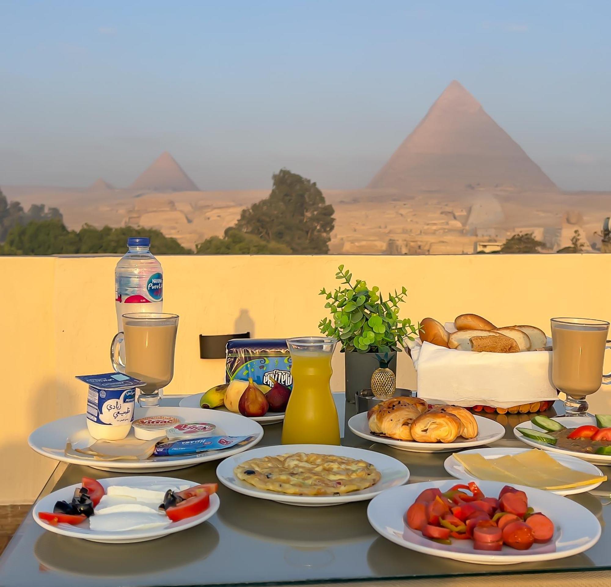 Pyramids Glory Inn Kafret el-Gabal Eksteriør billede