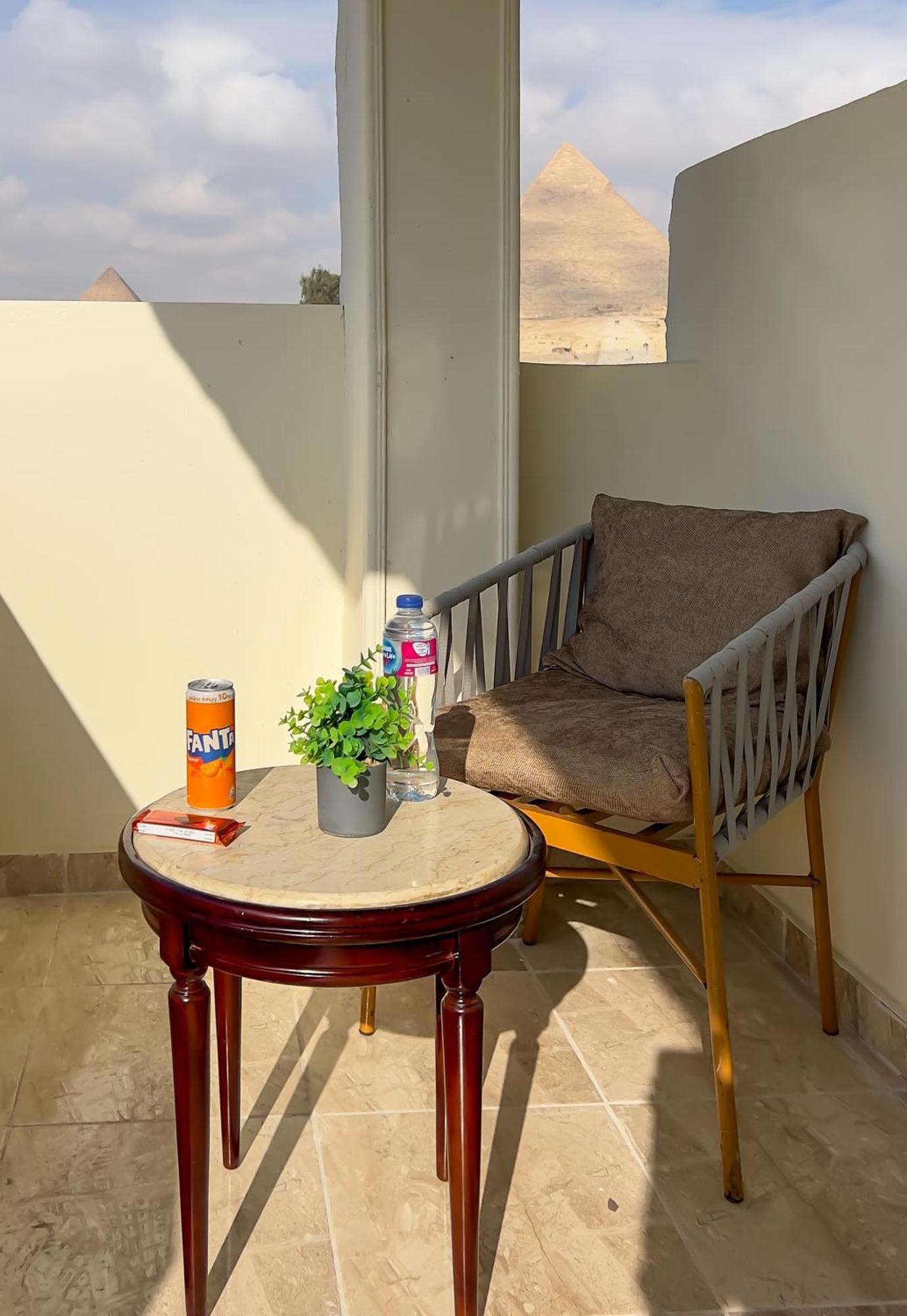 Pyramids Glory Inn Kafret el-Gabal Eksteriør billede
