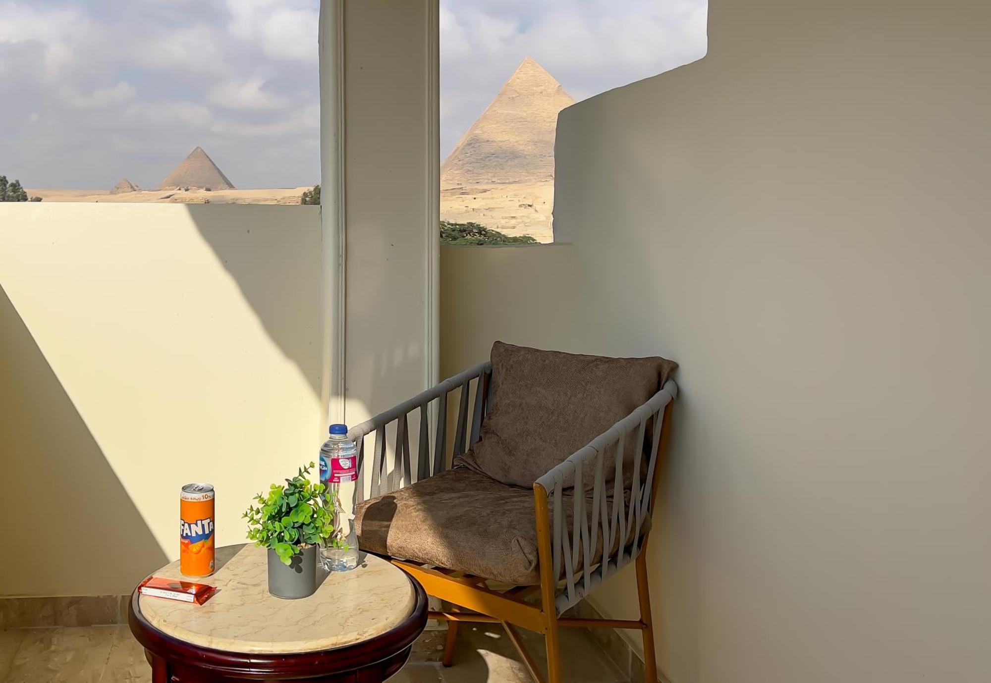 Pyramids Glory Inn Kafret el-Gabal Eksteriør billede